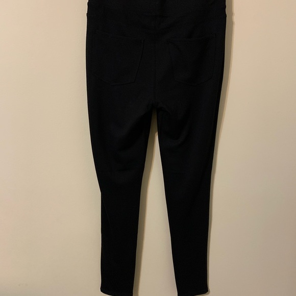 SEVEN7 Pull On Black Leggings size Medium - Picture 5 of 11